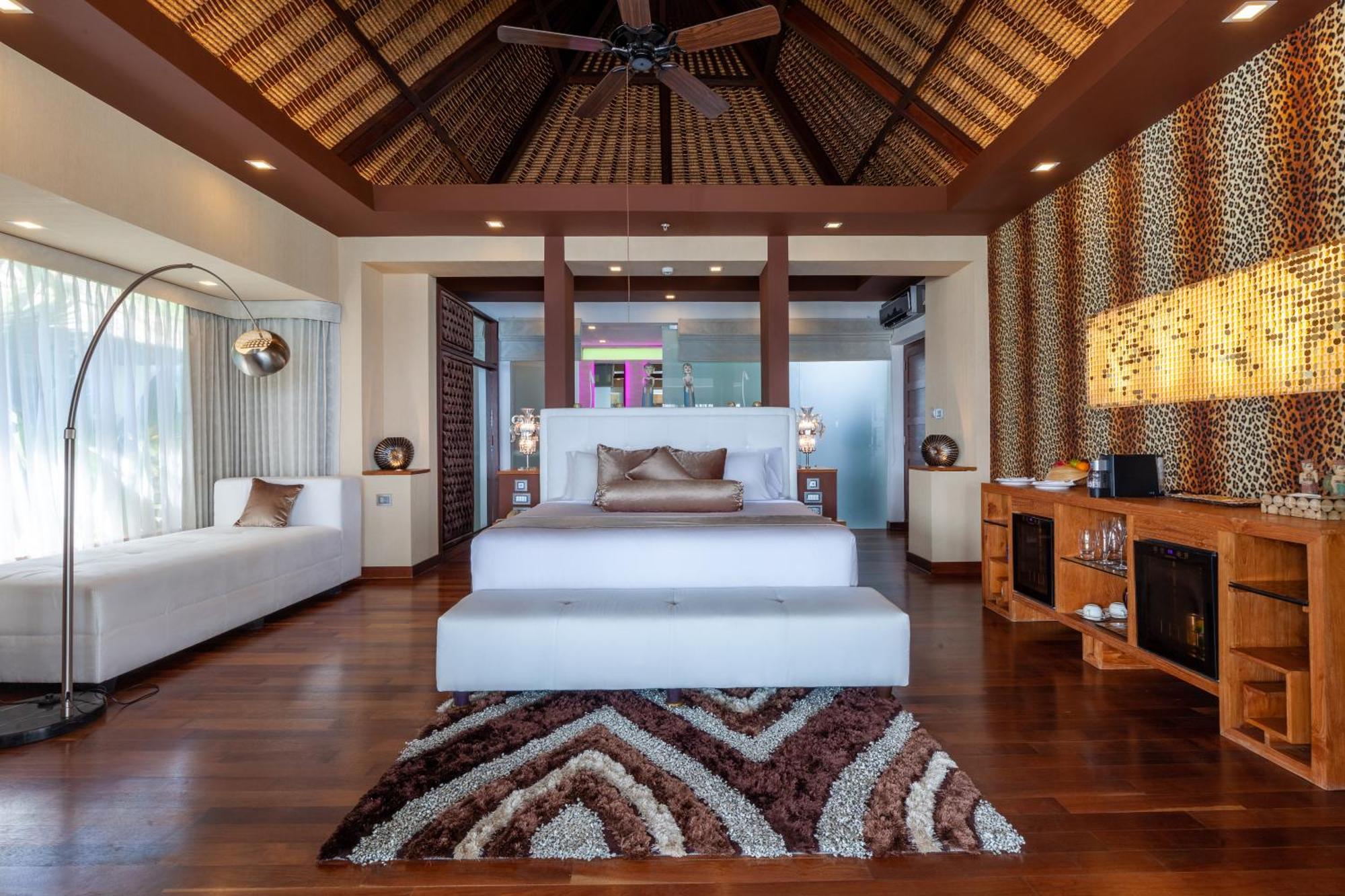 Seven Secrets By Hanging Gardens Senggigi Exterior photo